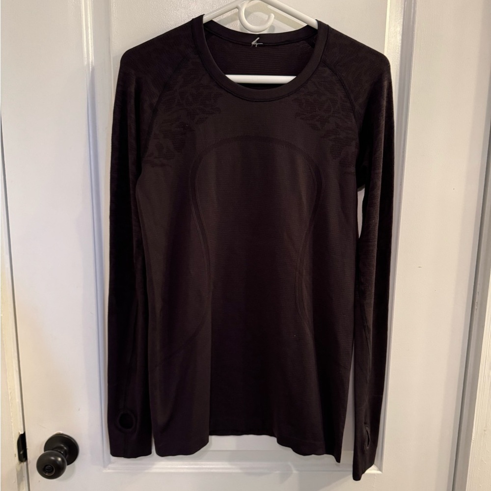 Lululemon Swiftly Tech Long Sleeve Crew Black Cherry / Black